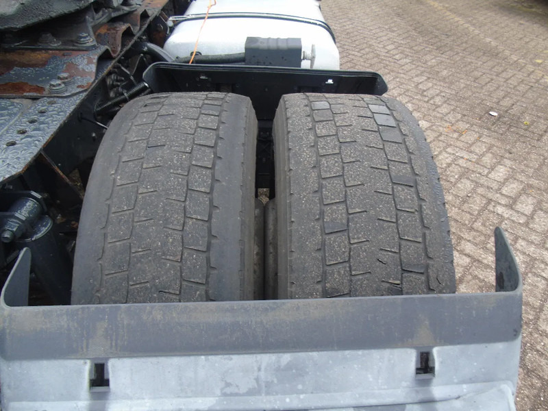 Vilcējs Iveco Stralis 420 + euro 6: foto 15