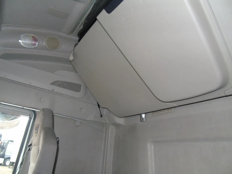 Vilcējs Iveco Stralis 420 + euro 6: foto 20
