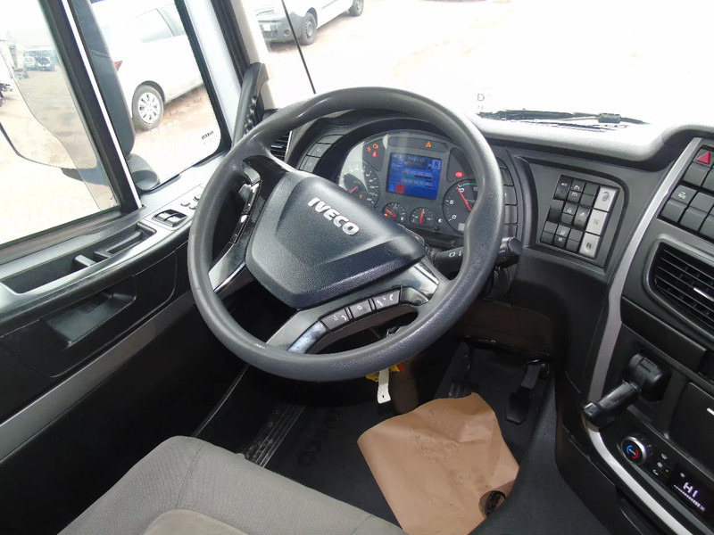 Vilcējs Iveco Stralis 420 + euro 6: foto 19