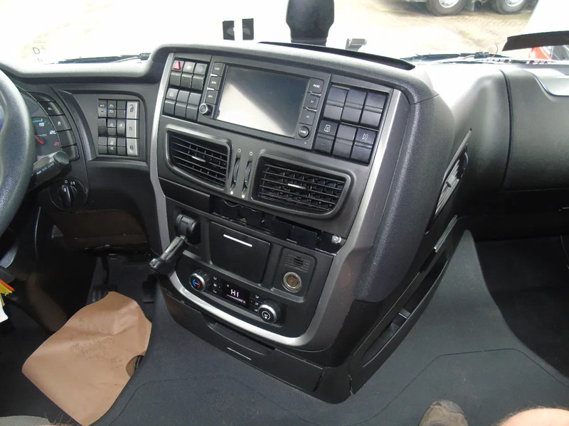 Vilcējs Iveco Stralis 420 + euro 6: foto 8