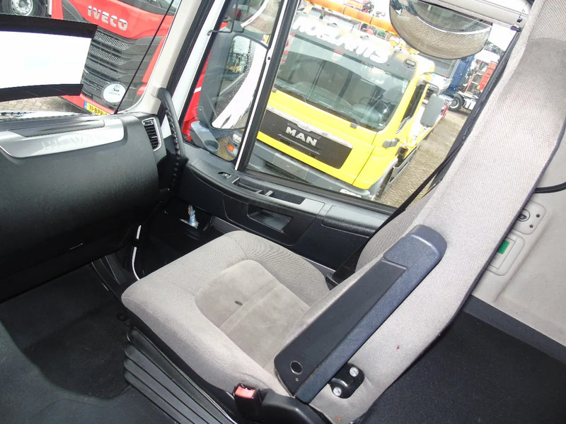 Vilcējs Iveco Stralis 420 + euro 6: foto 18