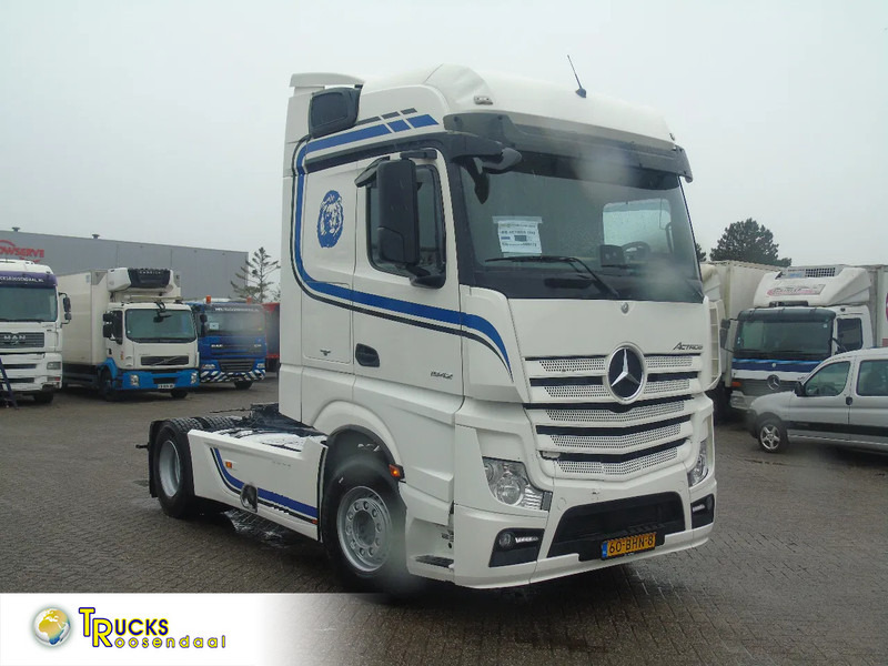 Mercedes-Benz Actros 1842 + EURO 6 - Vilcējs: foto 1 Mercedes-Benz Actros 1842 + EURO 6 - Vilcējs: foto 1
