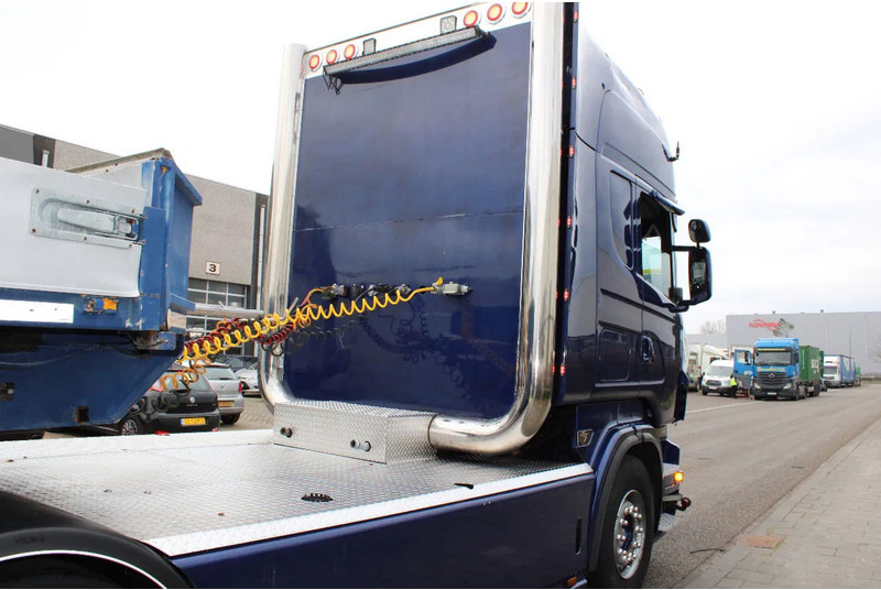 Scania R580 V8 + 6X4 - Vilcējs: foto 4 Scania R580 V8 + 6X4 - Vilcējs: foto 4