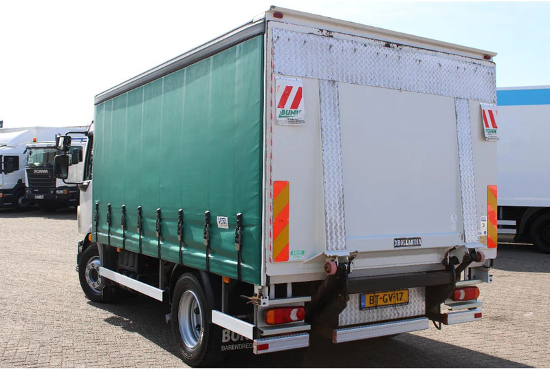 Volvo FL 12 .240 + LIFT + MANUAL - Kravas automašīna ar tentu: foto 5 Volvo FL 12 .240 + LIFT + MANUAL - Kravas automašīna ar tentu: foto 5
