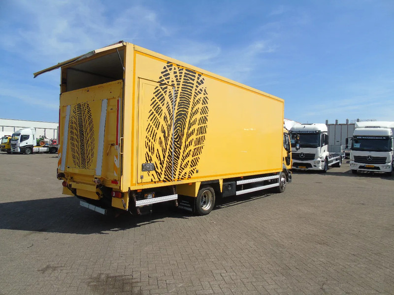 Volvo FL 240 + MANUAL + lift - Kravas automašīna ar slēgto virsbūvi: foto 3 Volvo FL 240 + MANUAL + lift - Kravas automašīna ar slēgto virsbūvi: foto 3