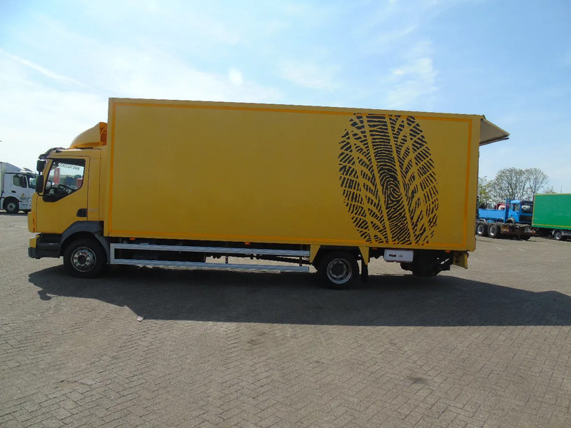 Volvo FL 240 + MANUAL + lift - Kravas automašīna ar slēgto virsbūvi: foto 5 Volvo FL 240 + MANUAL + lift - Kravas automašīna ar slēgto virsbūvi: foto 5