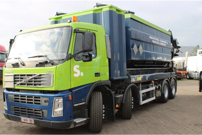 Volvo FM 12.340 + ADR + stokota 14.000L + manual - Asenizācijas mašīna: foto 3 Volvo FM 12.340 + ADR + stokota 14.000L + manual - Asenizācijas mašīna: foto 3