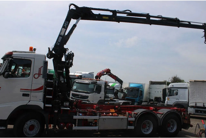 Volvo FM 12.440 +6X4+ HIAB 166E3 PRO + EURO 5 + MANUAL - Kravas automašīna - kabeļu sistēma, Kravas auto ar manipulatoru: foto 4 Volvo FM 12.440 +6X4+ HIAB 166E3 PRO + EURO 5 + MANUAL - Kravas automašīna - kabeļu sistēma, Kravas auto ar manipulatoru: foto 4