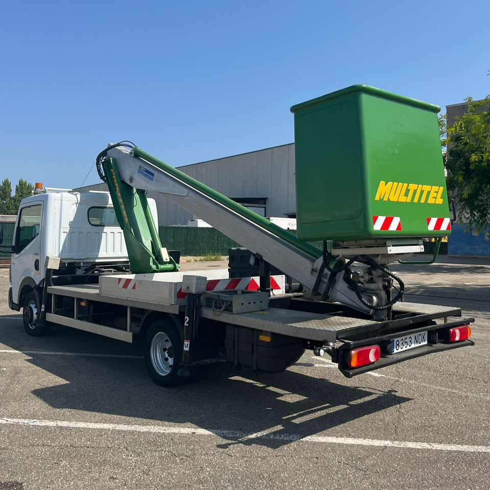 Renault Maxity - Kravas automašīna: foto 3 Renault Maxity - Kravas automašīna: foto 3