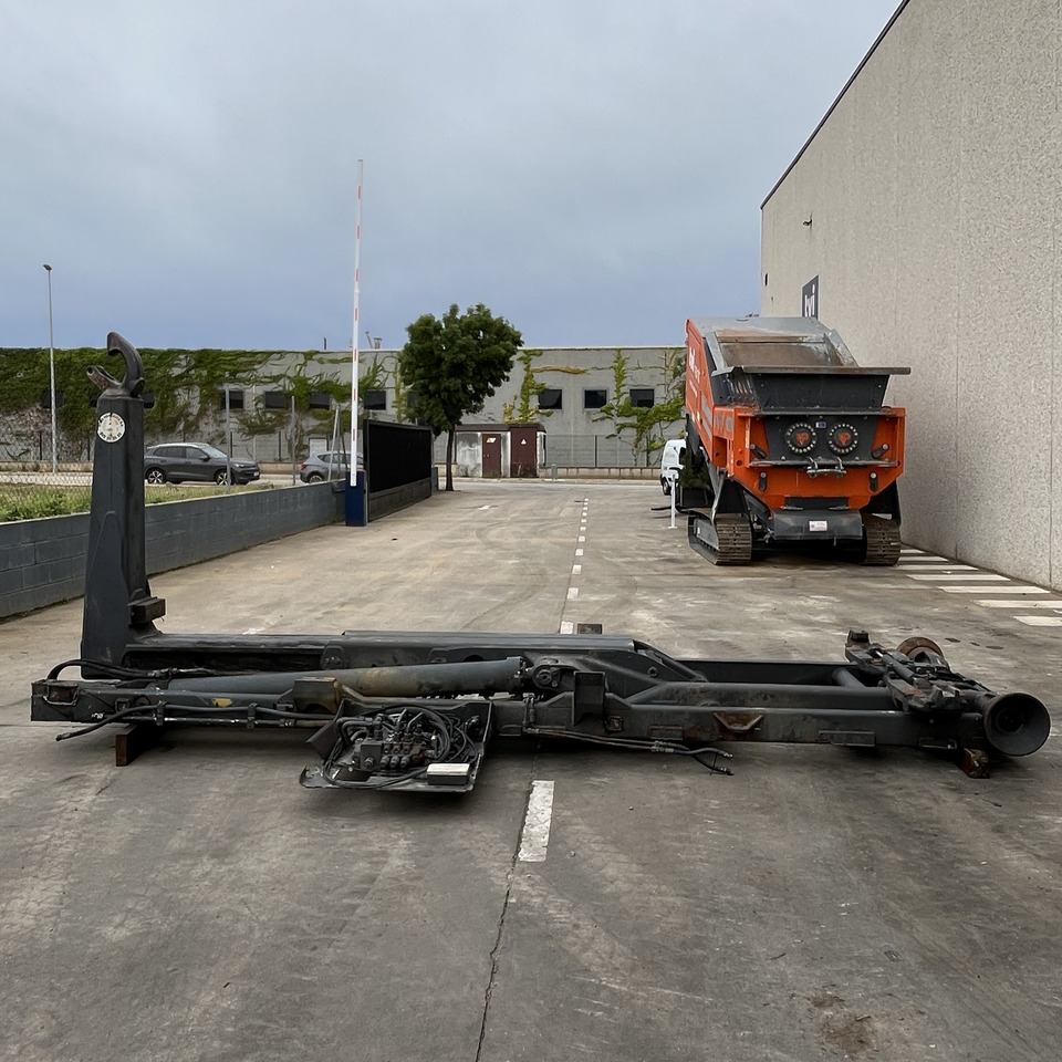 Meiller PK14 50 - Būvgružu konteineru/ Pacēlāji ar āķi sistēma: foto 3 Meiller PK14 50 - Būvgružu konteineru/ Pacēlāji ar āķi sistēma: foto 3