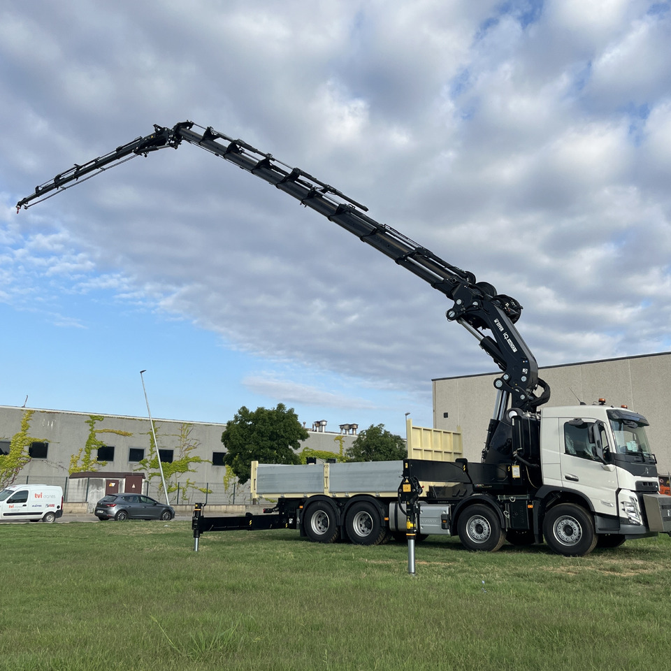 Jaunā Bortu kravas automašīna/ Platforma, Kravas auto ar manipulatoru Volvo FM84RF3A: foto 8
