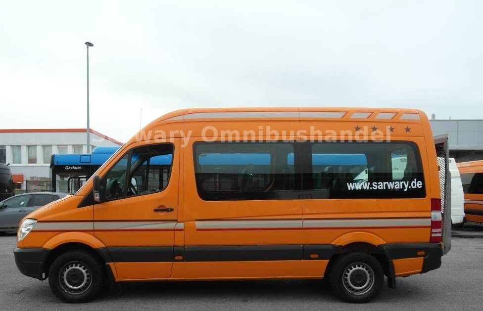 Mercedes-Benz 315 CDI Sprinter *Klima*12-Sitze*Lift*318 - Mikroautobuss, Pasažieru furgons: foto 4 Mercedes-Benz 315 CDI Sprinter *Klima*12-Sitze*Lift*318 - Mikroautobuss, Pasažieru furgons: foto 4