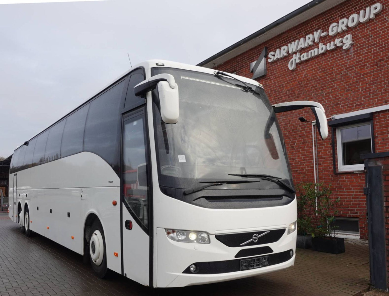 Volvo 9700 HD* 59 Sitze* Euro 6* WC* 9900*L:13.9 Meter - Starppilsētu autobuss: foto 1 Volvo 9700 HD* 59 Sitze* Euro 6* WC* 9900*L:13.9 Meter - Starppilsētu autobuss: foto 1
