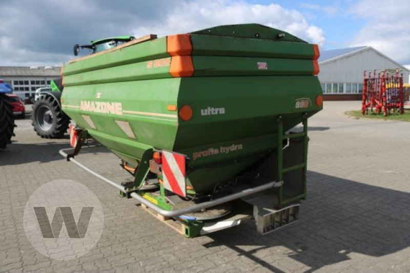 Amazone ZA-M Ultra profiS Hydro - Minerālmēslu izkliedētājs: foto 4 Amazone ZA-M Ultra profiS Hydro - Minerālmēslu izkliedētājs: foto 4