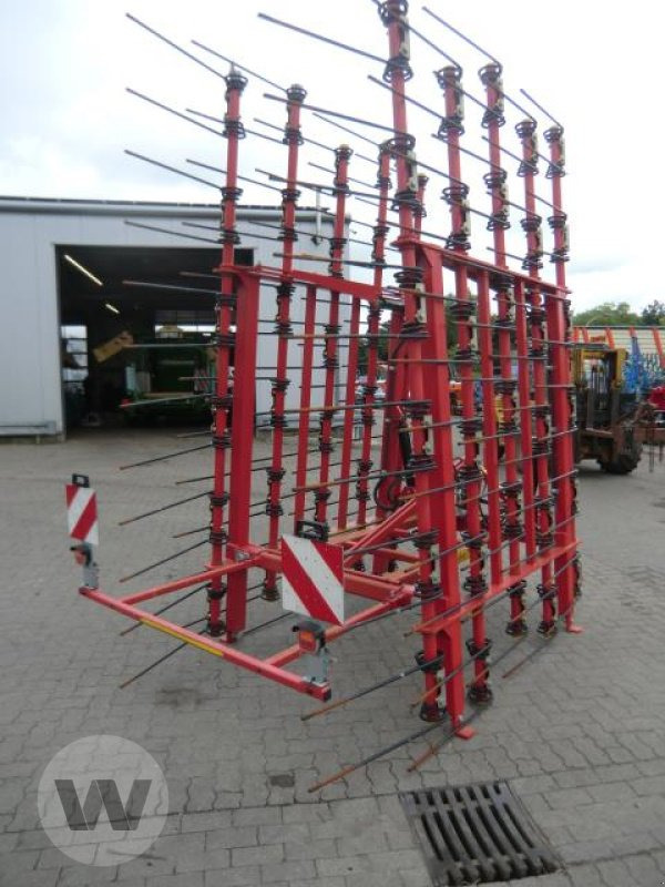 Brix STR 720 H StrawMax-P - Atsperzaru ecēšas: foto 2 Brix STR 720 H StrawMax-P - Atsperzaru ecēšas: foto 2