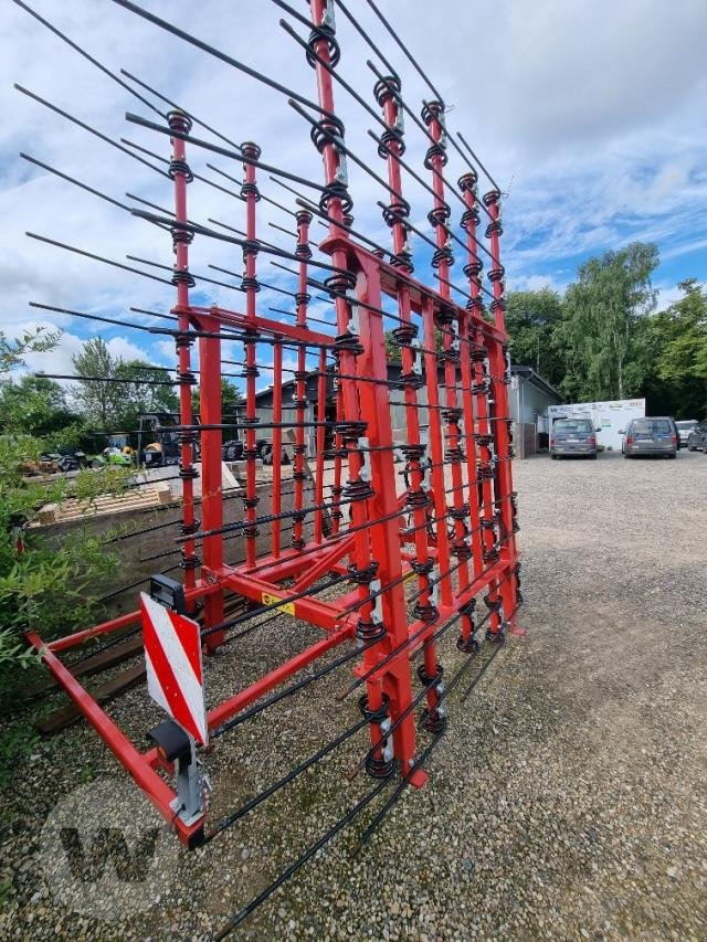 Brix STR 720 H StrawMax-P - Atsperzaru ecēšas: foto 2 Brix STR 720 H StrawMax-P - Atsperzaru ecēšas: foto 2