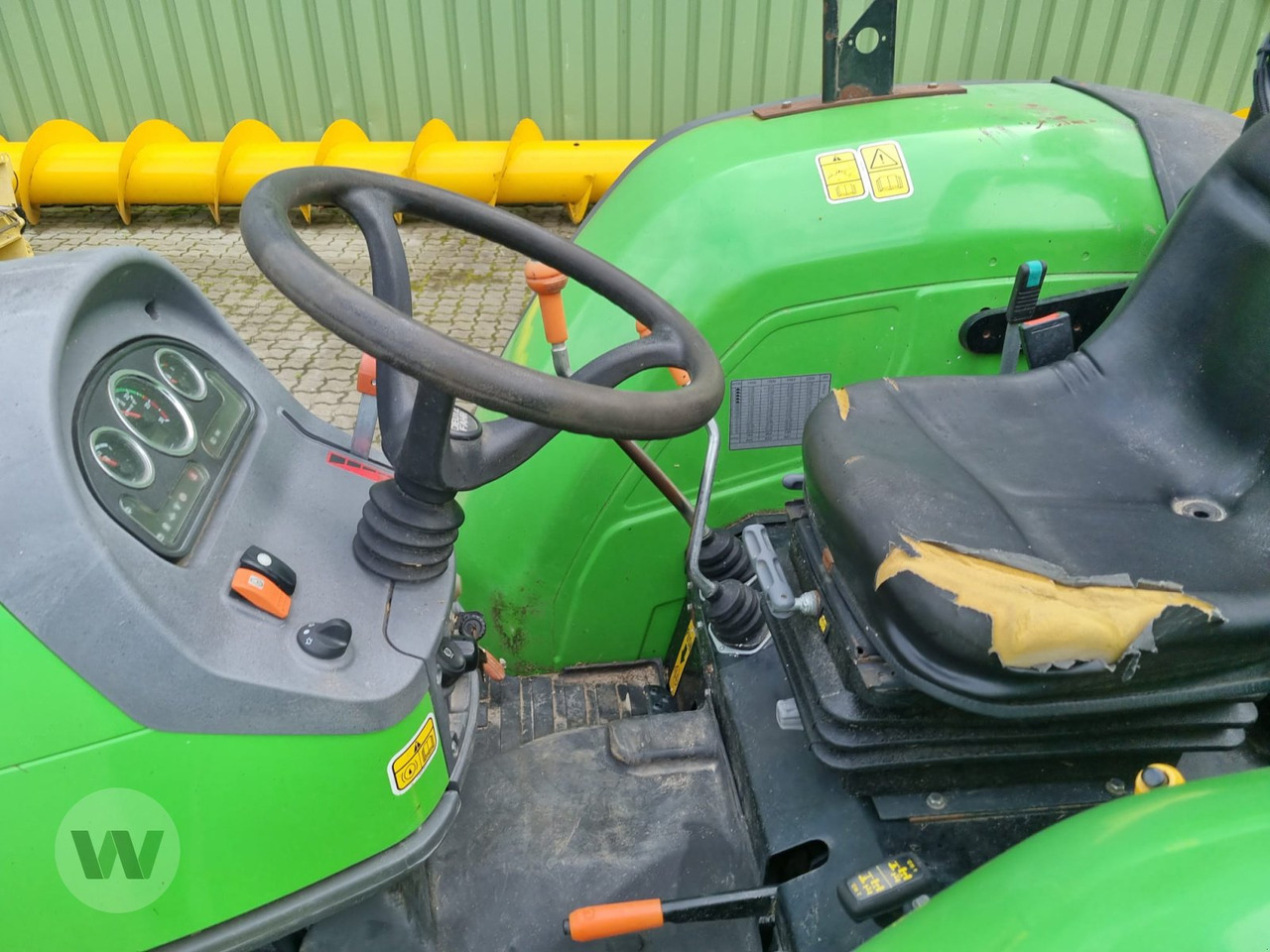Deutz Agrolux 310 - Traktors: foto 3 Deutz Agrolux 310 - Traktors: foto 3