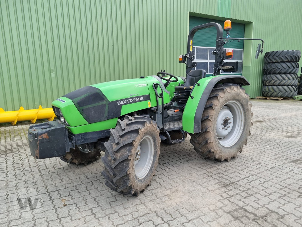 Deutz Agrolux 310 - Traktors: foto 1 Deutz Agrolux 310 - Traktors: foto 1