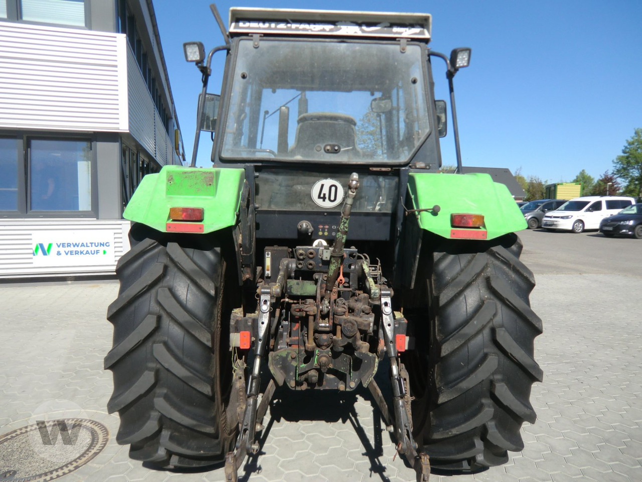 Deutz DX AgroPrima 4.51 - Traktors: foto 3 Deutz DX AgroPrima 4.51 - Traktors: foto 3