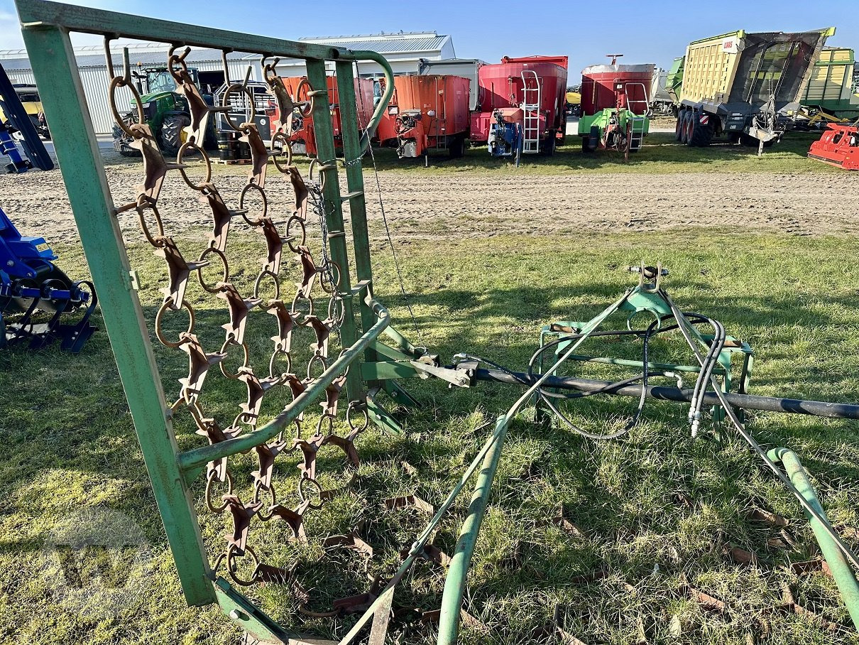 Düvelsdorf DGE604 - Pļavu ecēšā: foto 3 Düvelsdorf DGE604 - Pļavu ecēšā: foto 3