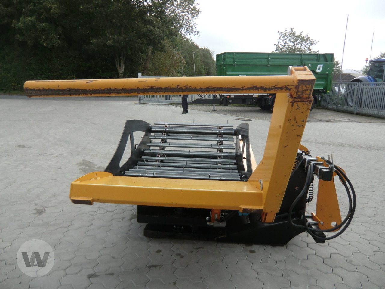 Emily DELTA - Ruļļu ietinējs: foto 5 Emily DELTA - Ruļļu ietinējs: foto 5