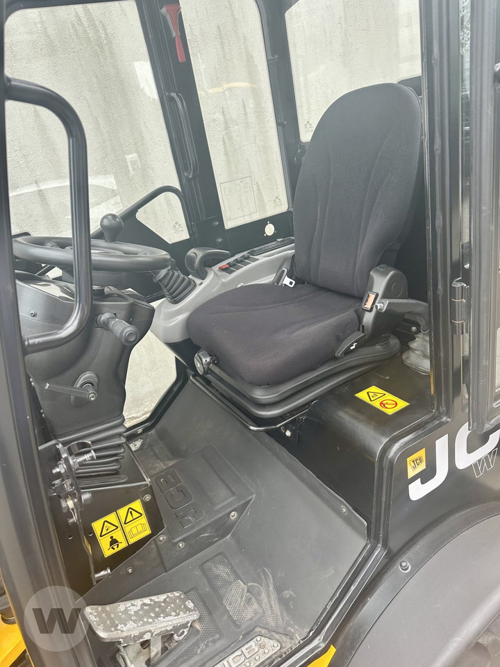 Mini iekrāvējs JCB 403 AGRI: foto 12 Mini iekrāvējs JCB 403 AGRI: foto 12