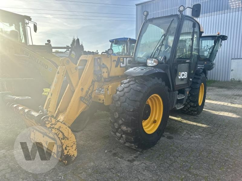 JCB 541-70 Super - Teleskopiskais iekrāvējs: foto 4 JCB 541-70 Super - Teleskopiskais iekrāvējs: foto 4