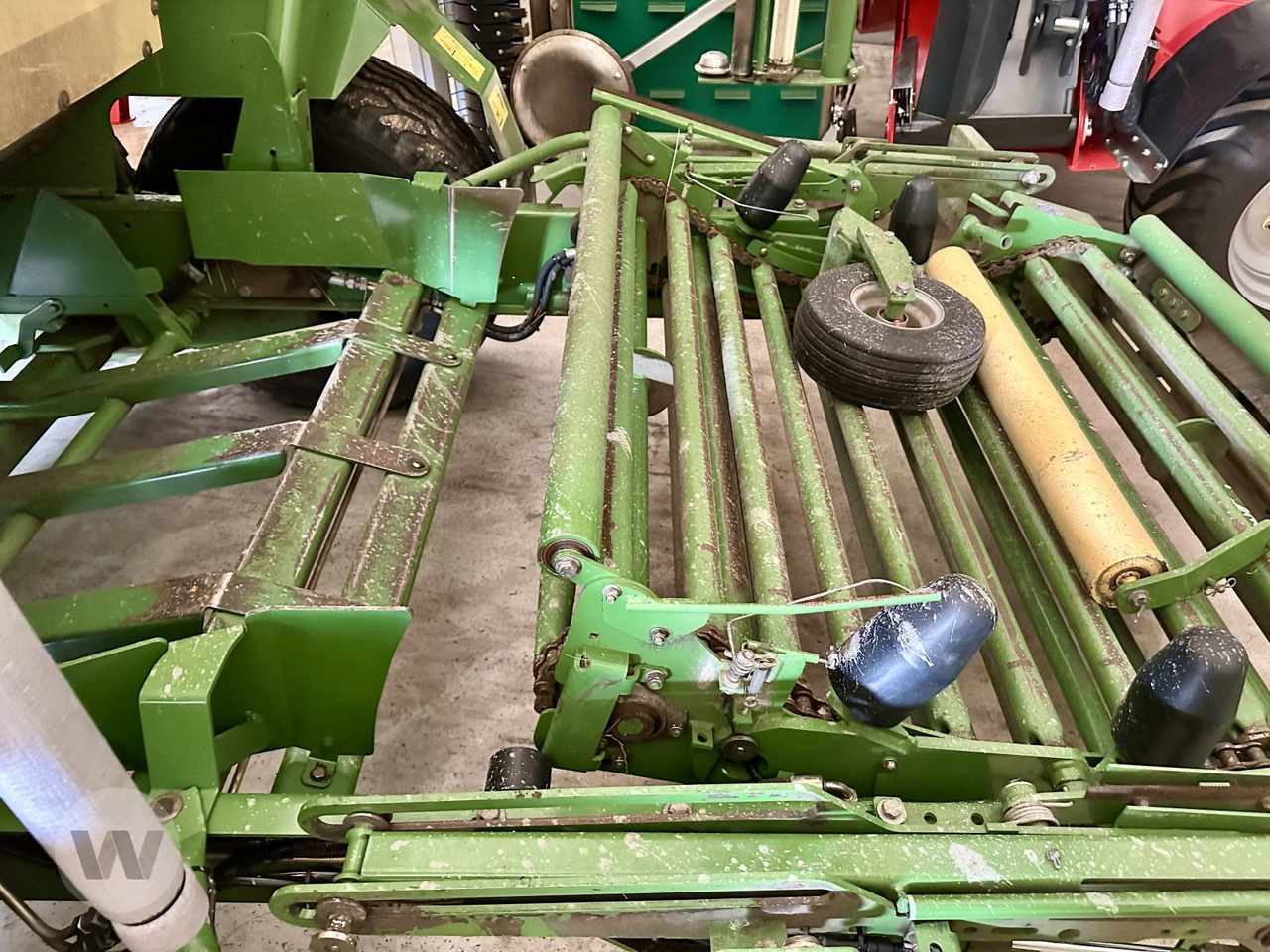 Krone Comprima CF 155 XC - Rituļu prese: foto 5 Krone Comprima CF 155 XC - Rituļu prese: foto 5
