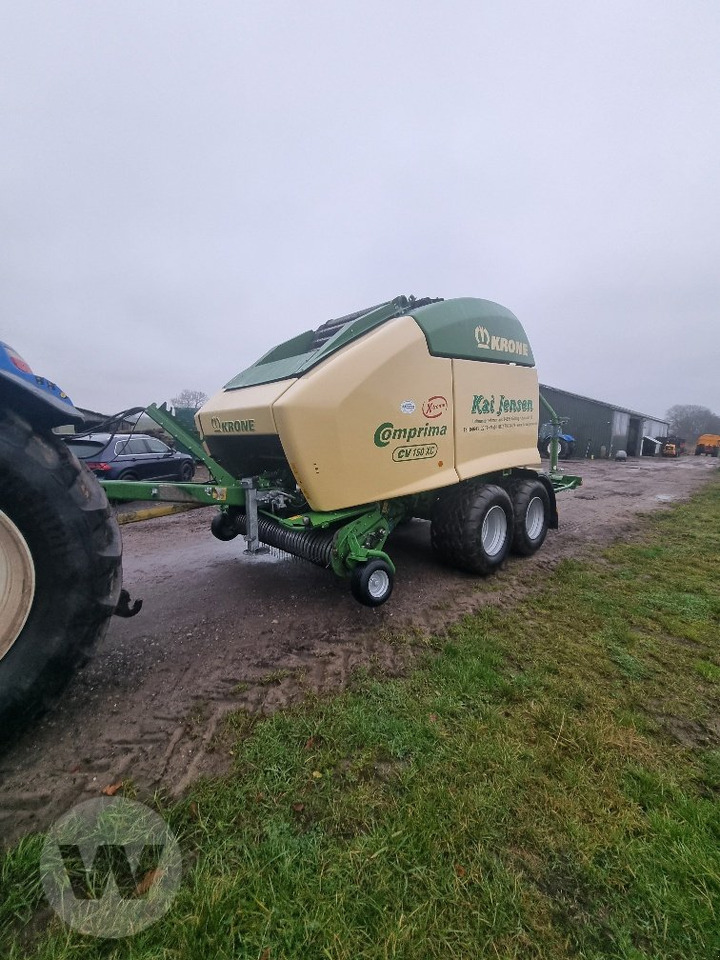 Krone Comprima CV 150 XC - Rituļu prese: foto 1 Krone Comprima CV 150 XC - Rituļu prese: foto 1