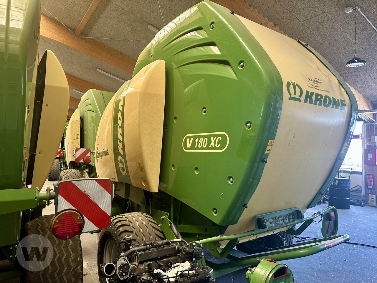 Krone Comprima V 180 XC - Rituļu prese: foto 5 Krone Comprima V 180 XC - Rituļu prese: foto 5