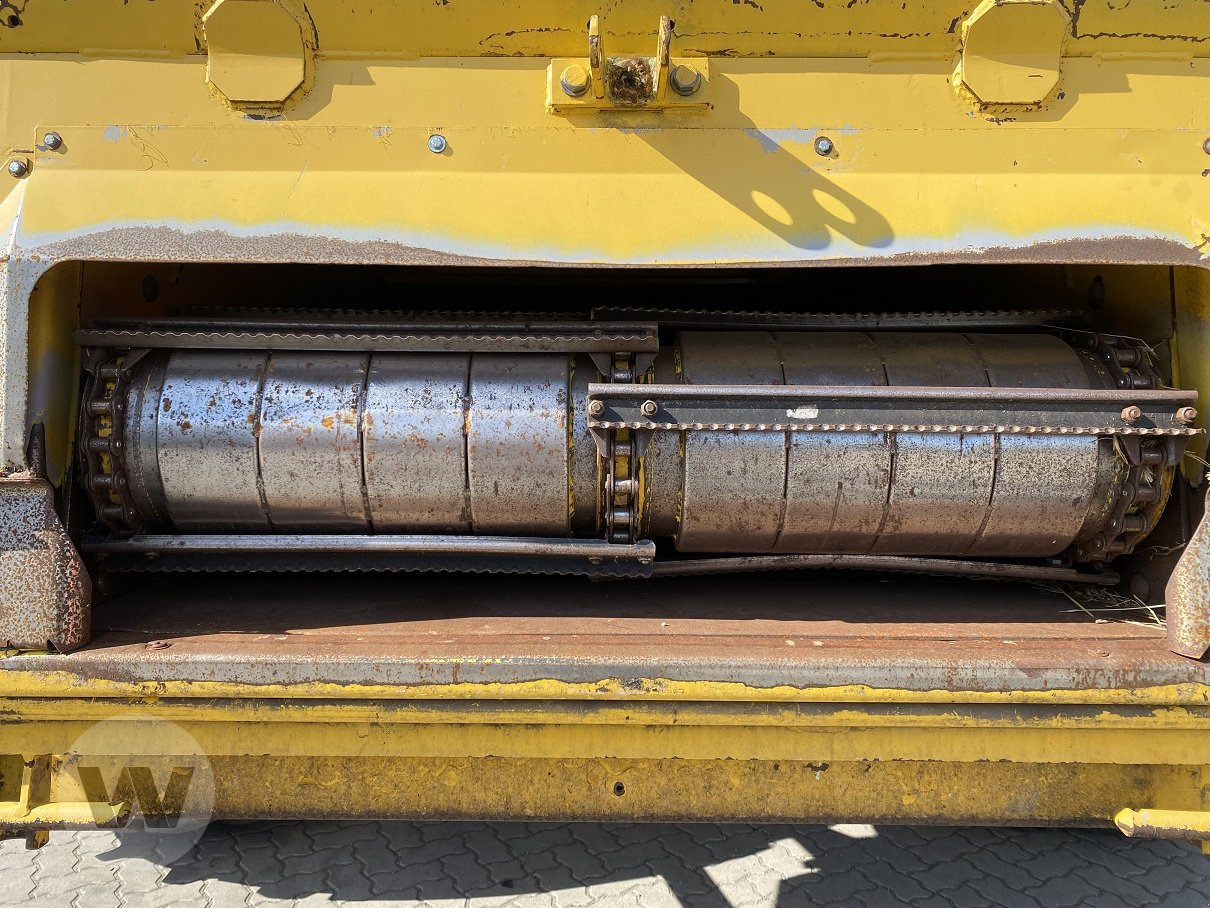 New Holland CR 9090 - Labības kombains: foto 4 New Holland CR 9090 - Labības kombains: foto 4