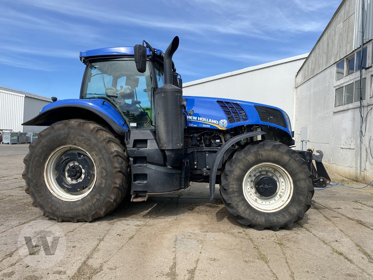 New Holland T 8.380 UC - Traktors: foto 3 New Holland T 8.380 UC - Traktors: foto 3