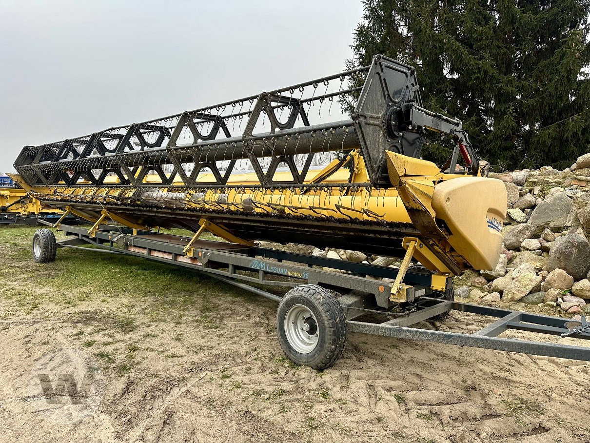 New Holland VARIFEED 10,70 M - Labības heders: foto 4 New Holland VARIFEED 10,70 M - Labības heders: foto 4