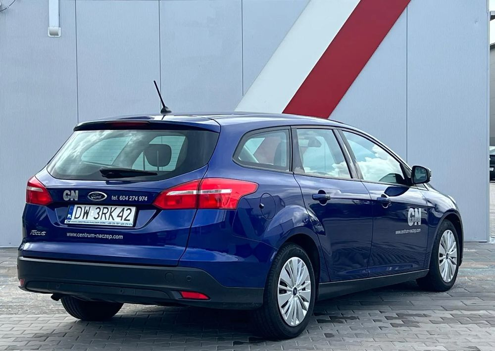 Ford Focus 1.5 TDCi Trend - Vieglā automašīna: foto 3 Ford Focus 1.5 TDCi Trend - Vieglā automašīna: foto 3