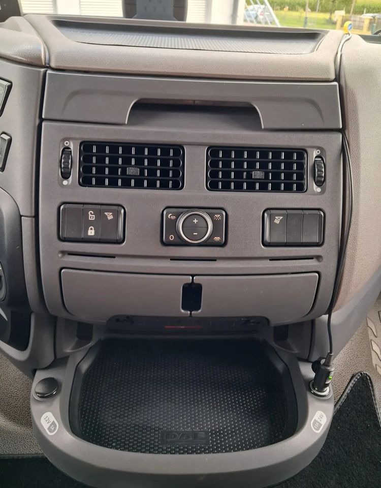 DAF XF 480 FT, 4X2, Low-Deck - Vilcējs: foto 4 DAF XF 480 FT, 4X2, Low-Deck - Vilcējs: foto 4