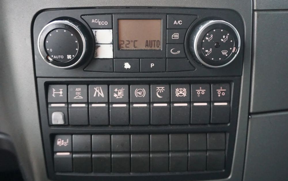 MAN 2 szt. Low-Deck i Standard TGX 18.440 - Vilcējs: foto 5 MAN 2 szt. Low-Deck i Standard TGX 18.440 - Vilcējs: foto 5