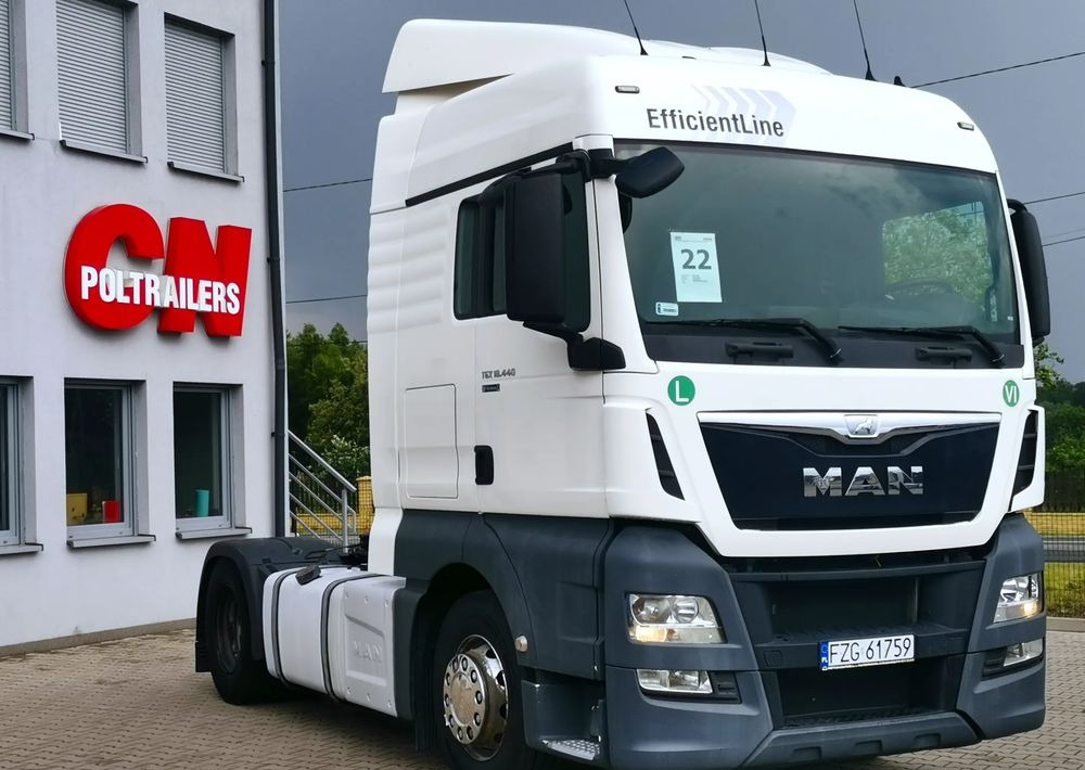 MAN Dostępne 3 szt. Standard i Mega TGX 18.440 - Vilcējs: foto 3 MAN Dostępne 3 szt. Standard i Mega TGX 18.440 - Vilcējs: foto 3