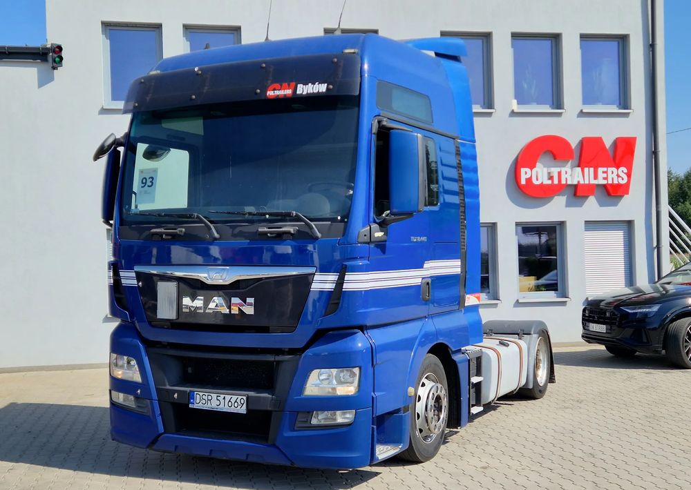 MAN TGX 18.440 LOWDECK - Vilcējs: foto 2 MAN TGX 18.440 LOWDECK - Vilcējs: foto 2