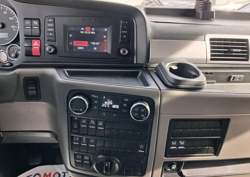 MAN TGX 18.470 Hydraulika dwuobwodowa + wywrot - Vilcējs: foto 4 MAN TGX 18.470 Hydraulika dwuobwodowa + wywrot - Vilcējs: foto 4