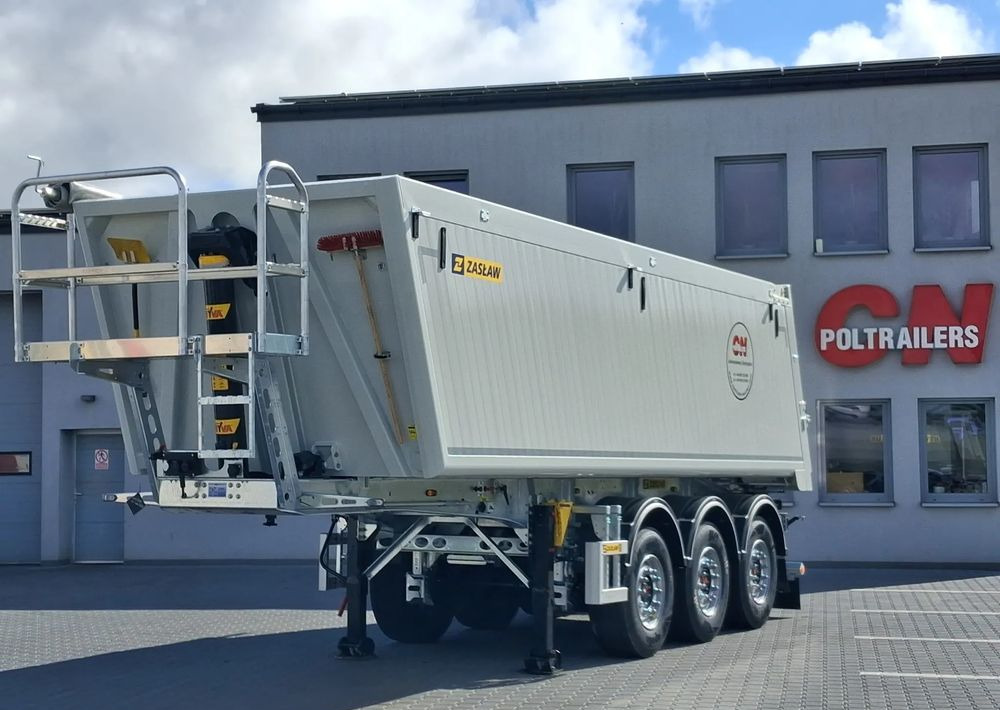 Zaslaw Aluminiowa skrzynia 28-33m3 - Puspiekabe pašizgāzējs: foto 1 Zaslaw Aluminiowa skrzynia 28-33m3 - Puspiekabe pašizgāzējs: foto 1