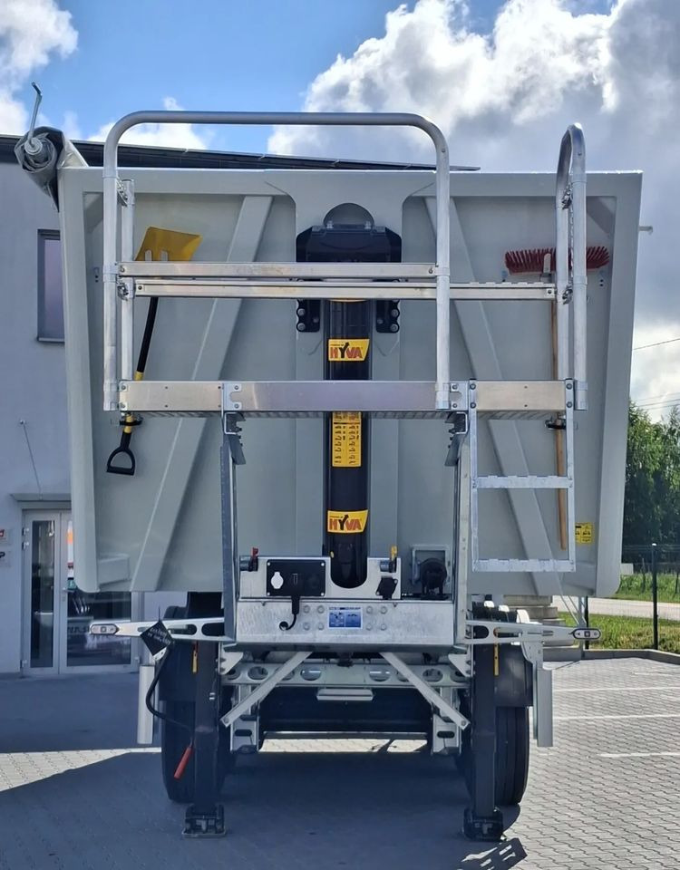 Zaslaw Aluminiowa skrzynia 28-33m3 - Puspiekabe pašizgāzējs: foto 3 Zaslaw Aluminiowa skrzynia 28-33m3 - Puspiekabe pašizgāzējs: foto 3