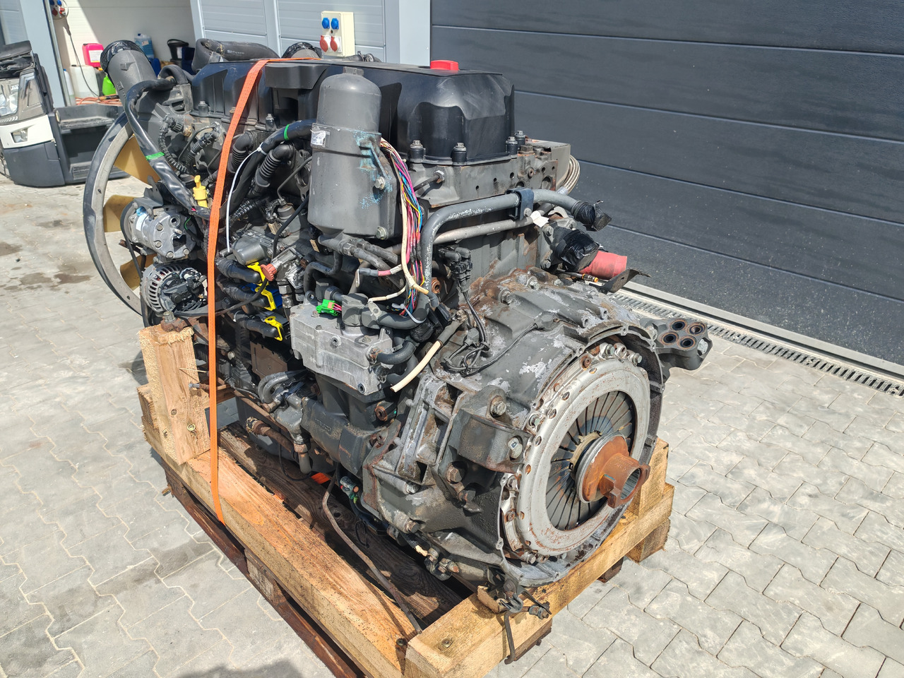 DAF XF CF ENGINE MX 340U1 / EURO5 / COMPLETE ENGINE / WORLDWIDE DELIVERY - Dzinējs: foto 2 DAF XF CF ENGINE MX 340U1 / EURO5 / COMPLETE ENGINE / WORLDWIDE DELIVERY - Dzinējs: foto 2