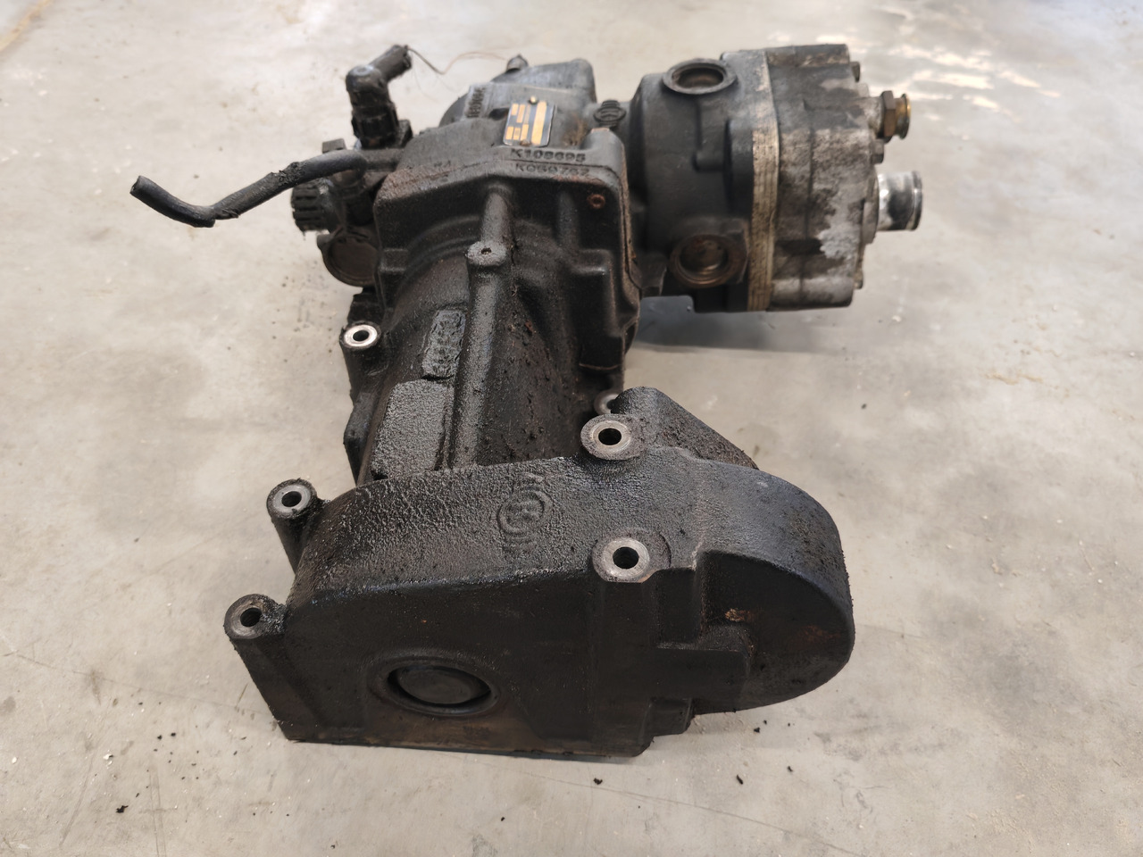 MAN TGS TGX EURO6 / D2676LF / KNORR AIR COMPRESSOR / 51540007174 - Kompresors: foto 4 MAN TGS TGX EURO6 / D2676LF / KNORR AIR COMPRESSOR / 51540007174 - Kompresors: foto 4