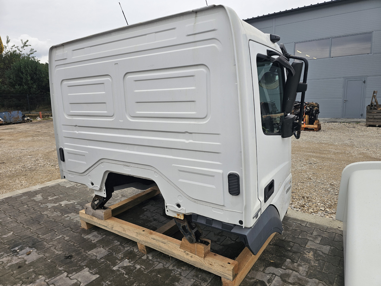MERCEDES-BENZ ATEGO EURO 6 / CABINE - Kabīne: foto 5 MERCEDES-BENZ ATEGO EURO 6 / CABINE - Kabīne: foto 5