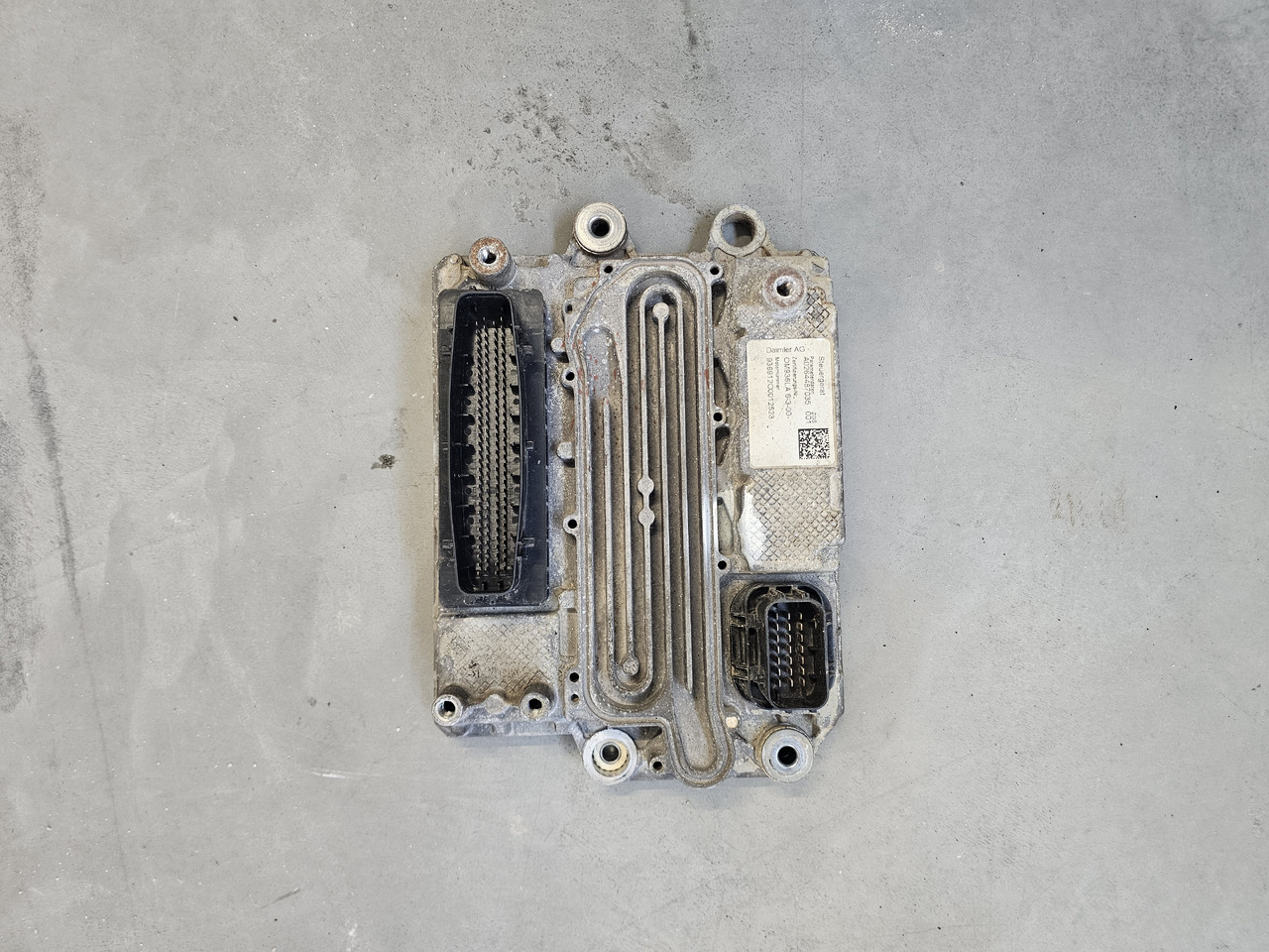 MERCEDES-BENZ ATEGO EURO 6 / OM936 / ENGINE ECU / A0014465235 - Elektroniskais vadības bloks (ECU): foto 2 MERCEDES-BENZ ATEGO EURO 6 / OM936 / ENGINE ECU / A0014465235 - Elektroniskais vadības bloks (ECU): foto 2