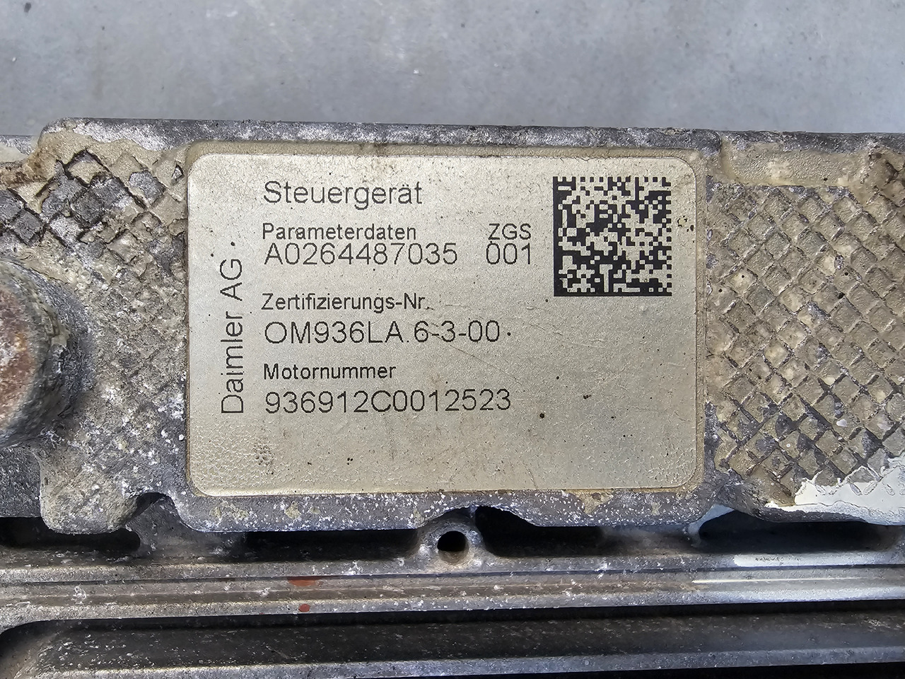 MERCEDES-BENZ ATEGO EURO 6 / OM936 / ENGINE ECU / A0014465235 - Elektroniskais vadības bloks (ECU): foto 5 MERCEDES-BENZ ATEGO EURO 6 / OM936 / ENGINE ECU / A0014465235 - Elektroniskais vadības bloks (ECU): foto 5