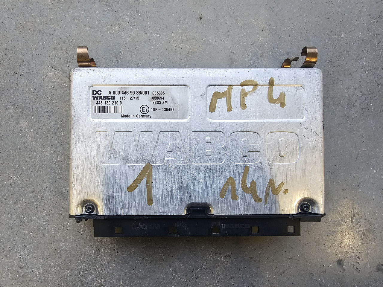 MERCEDES-BENZ ATEGO MP4 EURO 6 / ABS EBS CONTROL UNIT / A0004469936 - Elektroniskais vadības bloks (ECU): foto 2 MERCEDES-BENZ ATEGO MP4 EURO 6 / ABS EBS CONTROL UNIT / A0004469936 - Elektroniskais vadības bloks (ECU): foto 2
