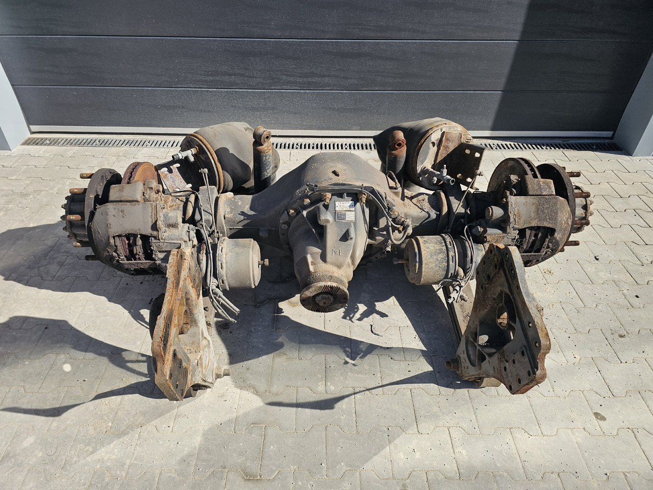 RENAULT P13170 MS17X / RSS1344C / RATIO: 2.64 / 20837741 20836794 - Aizmugurējā ass: foto 2 RENAULT P13170 MS17X / RSS1344C / RATIO: 2.64 / 20837741 20836794 - Aizmugurējā ass: foto 2