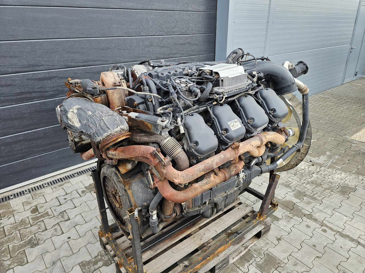 SCANIA ENGINE / DC16 102 580HP 580KM V8 / EURO6 / WORLDWIDE DELIVERY - Dzinējs - Kravas automašīna: foto 2 SCANIA ENGINE / DC16 102 580HP 580KM V8 / EURO6 / WORLDWIDE DELIVERY - Dzinējs - Kravas automašīna: foto 2