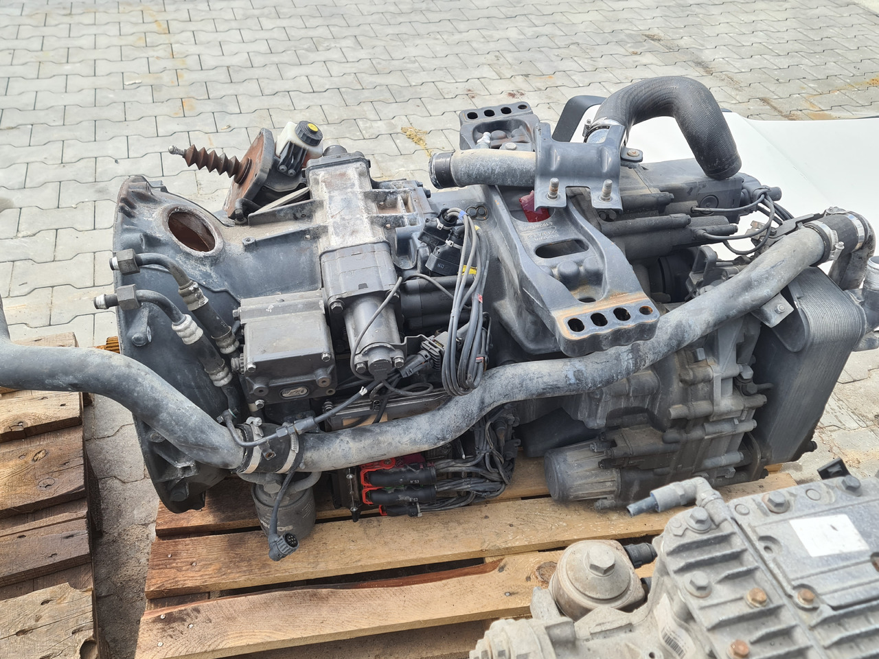 SCANIA GEARBOX / GRS895R / NTG NGS NEXT GEN / WORLDWIDE DELIVERY - Pārnesumkārba: foto 1 SCANIA GEARBOX / GRS895R / NTG NGS NEXT GEN / WORLDWIDE DELIVERY - Pārnesumkārba: foto 1